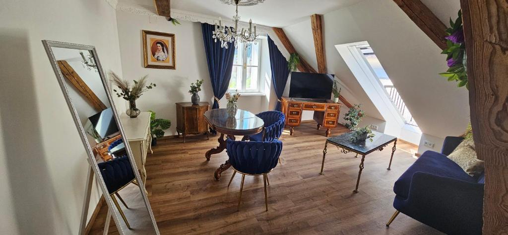 Sisi's Loft - Imperial Charm - 3