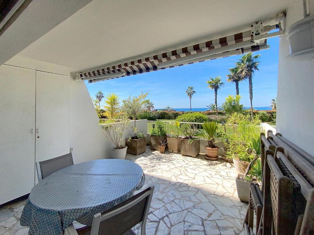 Superbes prestations grande terrasse 352L - 1
