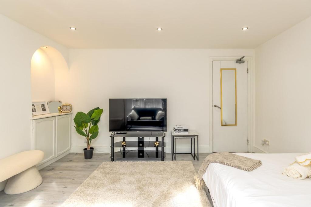 Luxury Long Stay with Free Parking, Nottingham