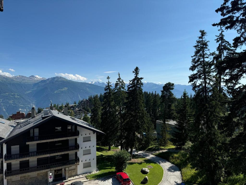 Mandarin B10, Crans-Montana