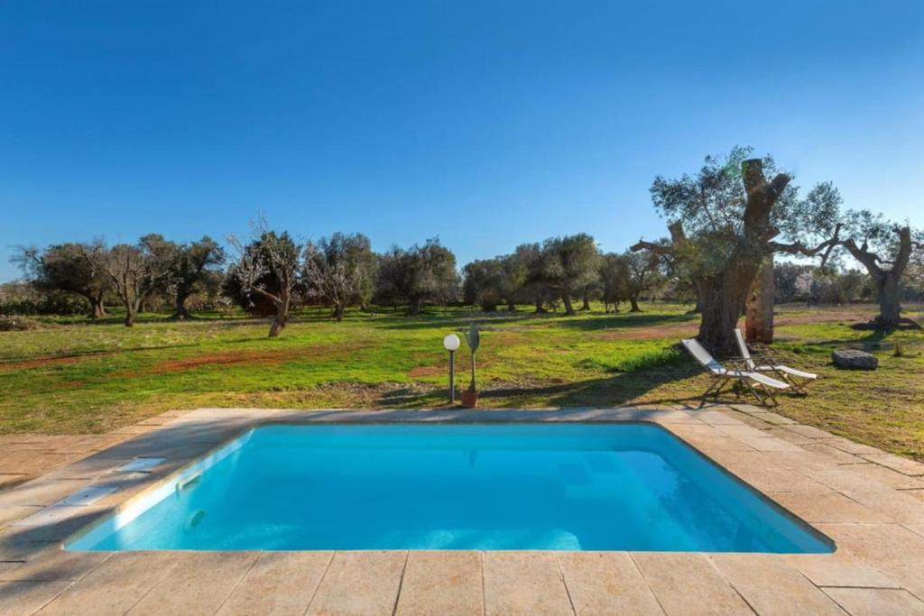 Trullo Mandorlo by Wonderful Italy - 1