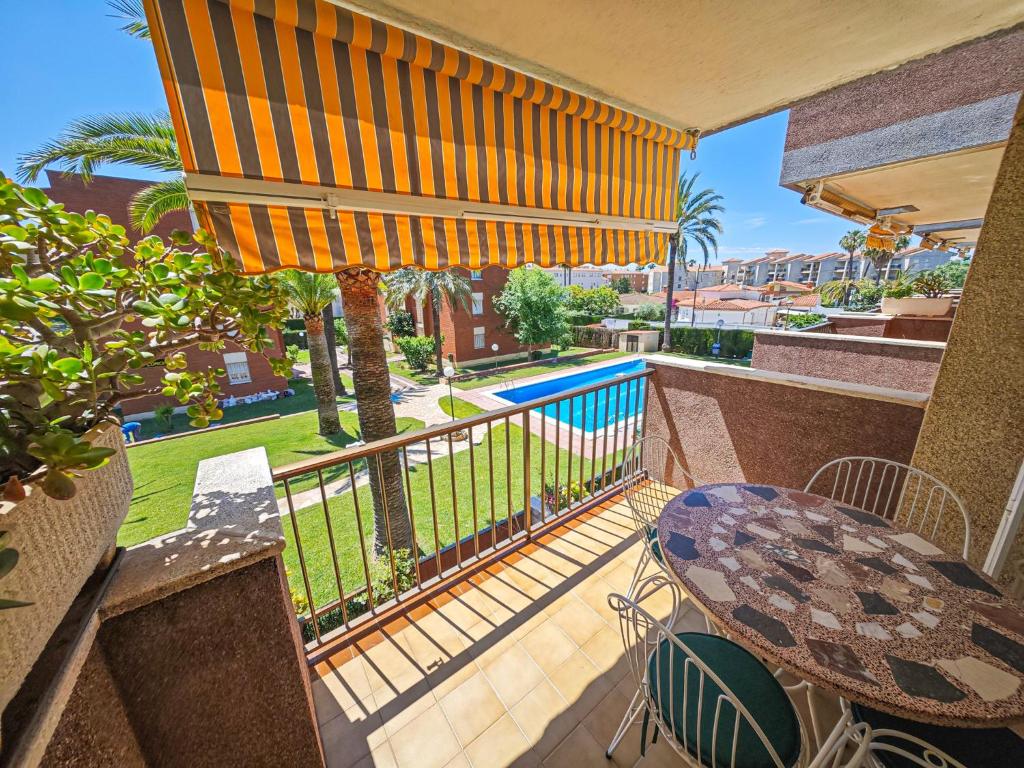LITORAL COSTA DORADA - CALIFORNIA Only families - 3