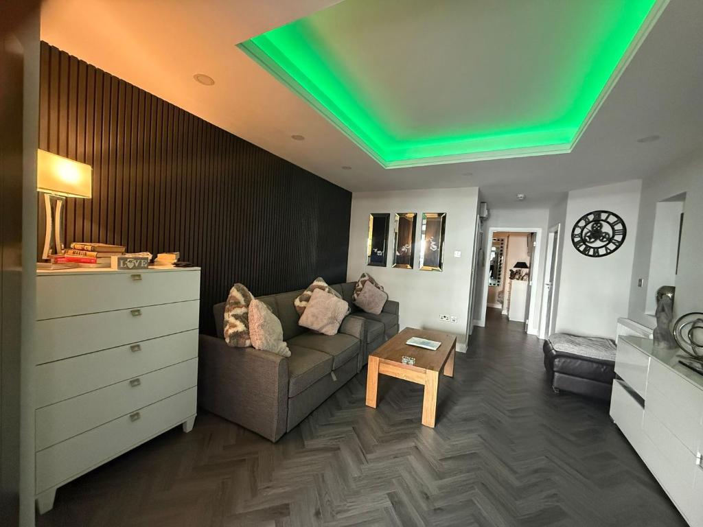 Eden Suite Sasco Apartments, Blackpool
