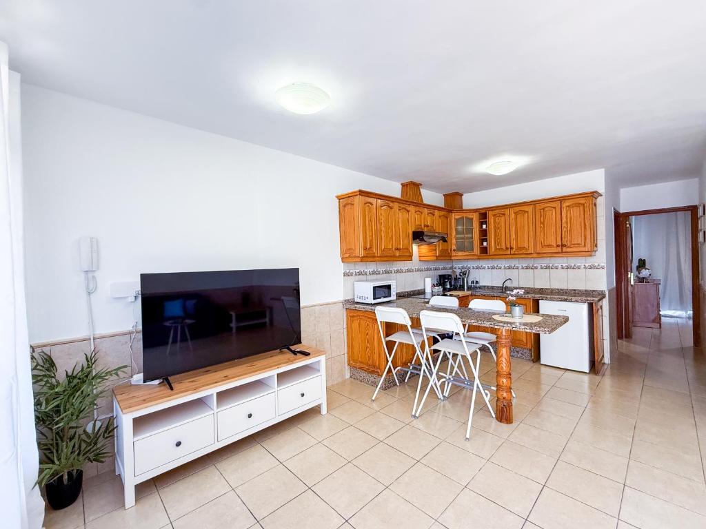 Las Rosas Home - 4