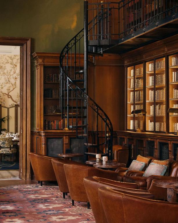 Bar/lounge