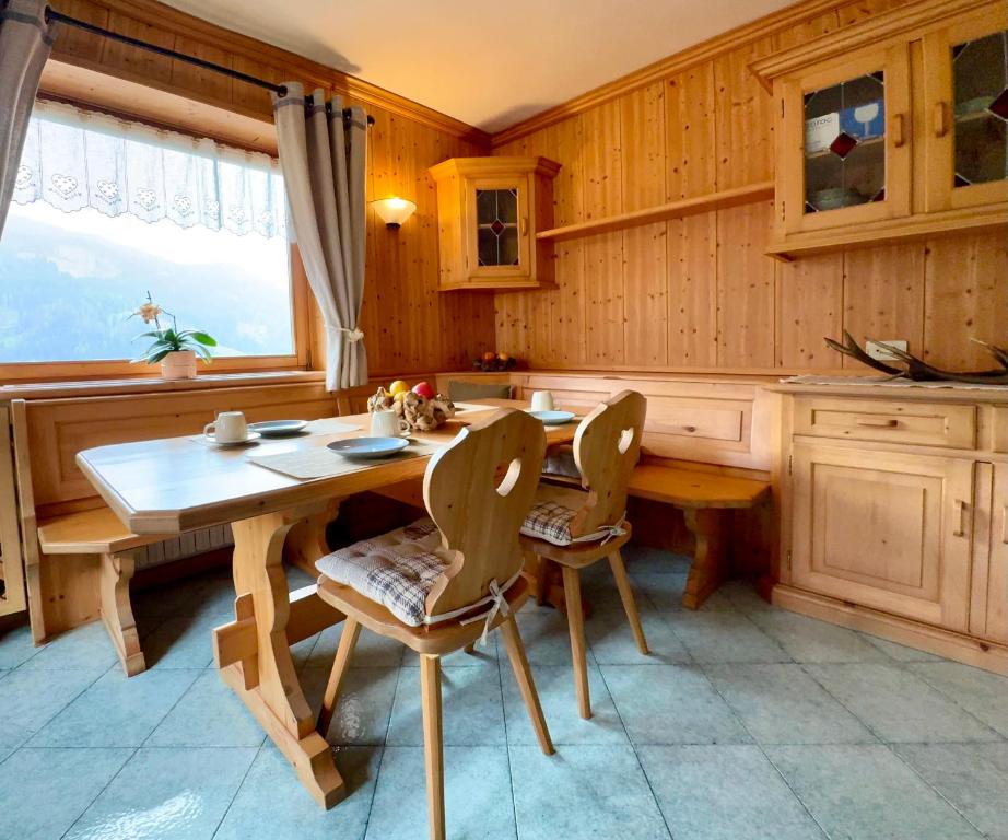 Antler Apartment - 4