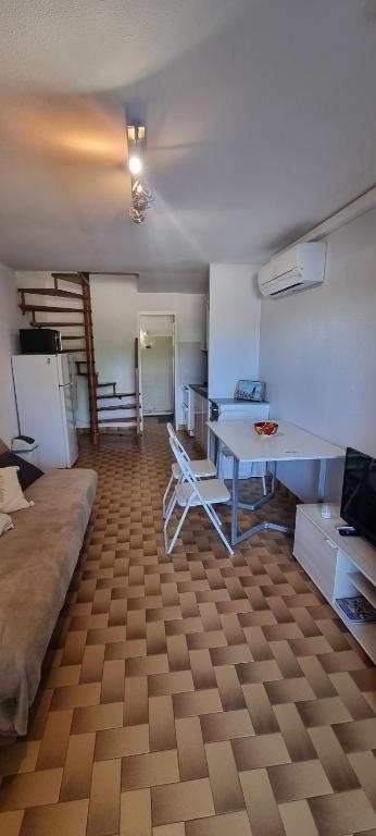Maison 5 couchages, Clim, Accès plage 100m - 5