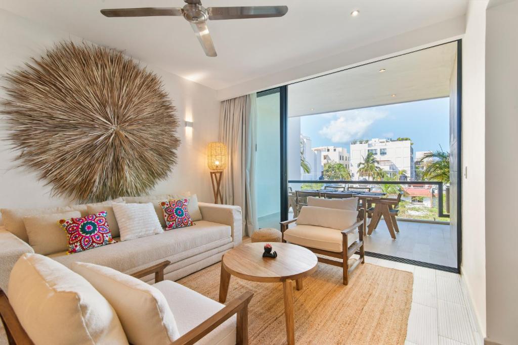 Cozy & New 2BR Rooftop, Central, 10min to beach - 2