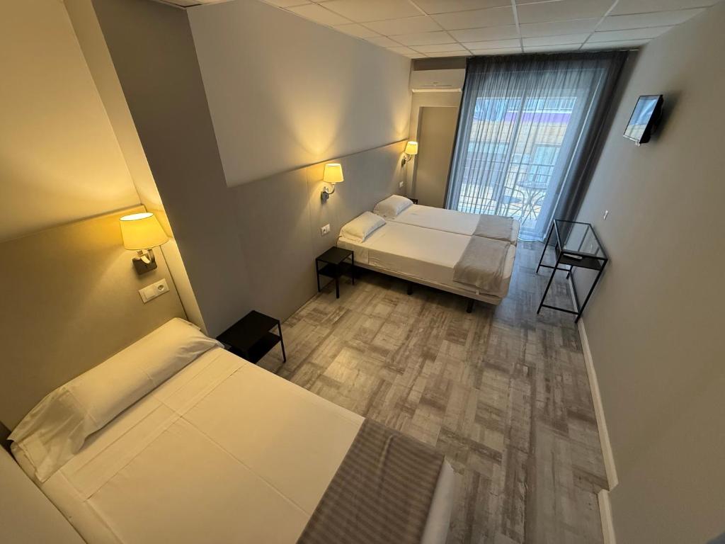Hotel Bed and Breakfast Benidorm - 4