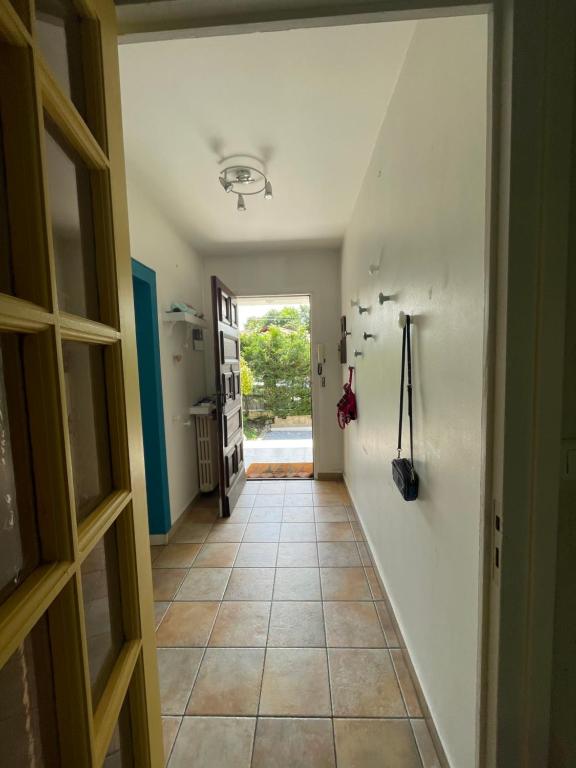 Villa Spacieuse avec Piscine Privée - 2