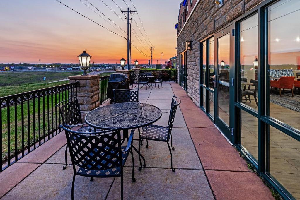 Holiday Inn Express Hotel & Suites Tulsa South Broken Arrow Highway 51 By IHG 館内設備