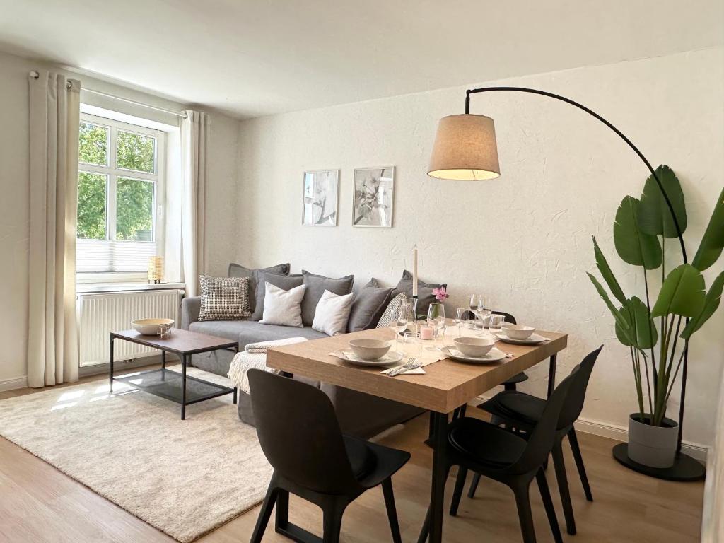 FeWo Hedi - zentrale und bequeme FeWo in Ostseenähe, Bad Doberan