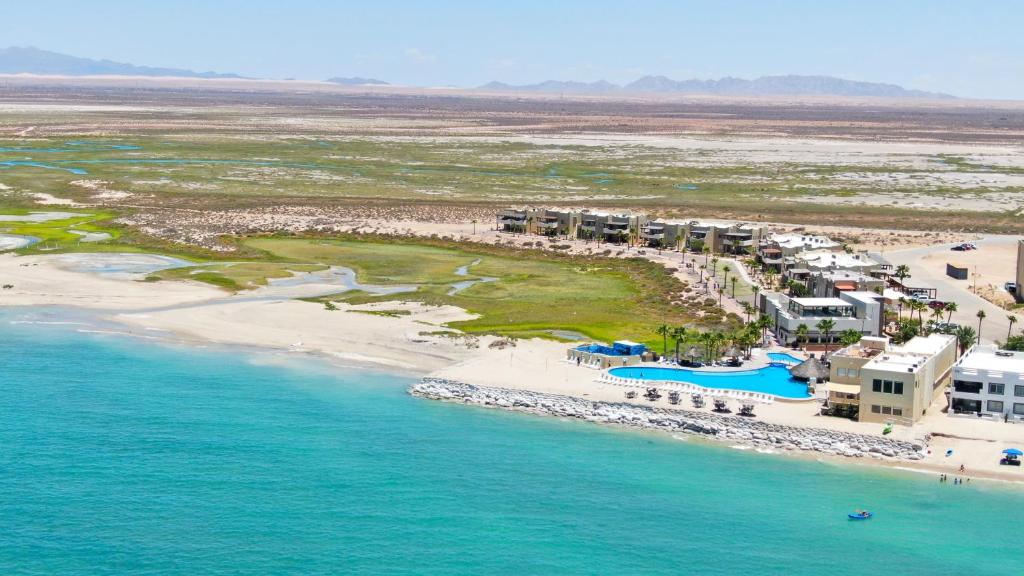 Laguna Shores Resort - 1