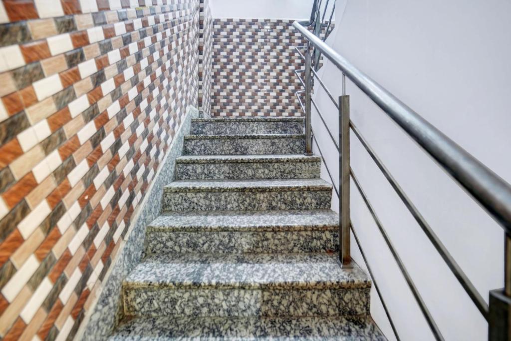 フロント・ロビー