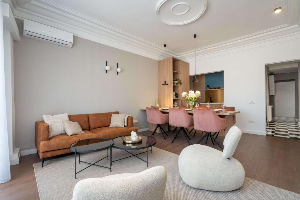 Unique & Fun 3BR by Cismigiu Gardens & Calea Victoriei, Bukurešť