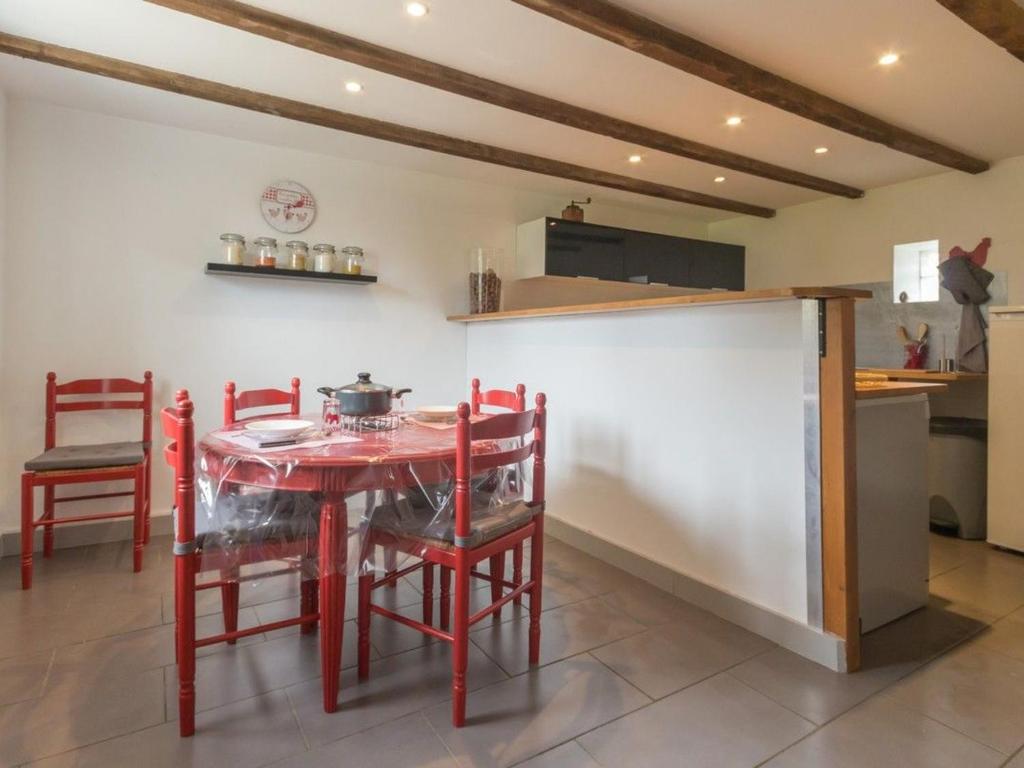 Gîte Confortable avec Jardin, Proche Mer et Ville, Équipé pour Familles, Vélo Inclus - 3