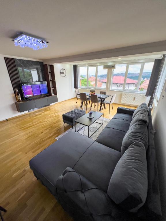 City View Apartment - 1