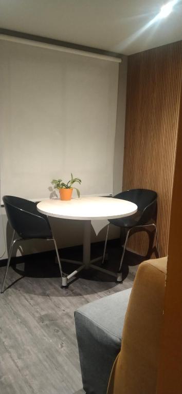 Royal Coliving Apartaestudio independiente y amplia Chía - 5