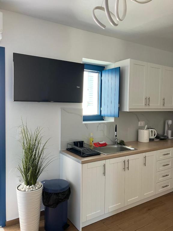 Kalliopis view , Kinidaros, Kinídharos