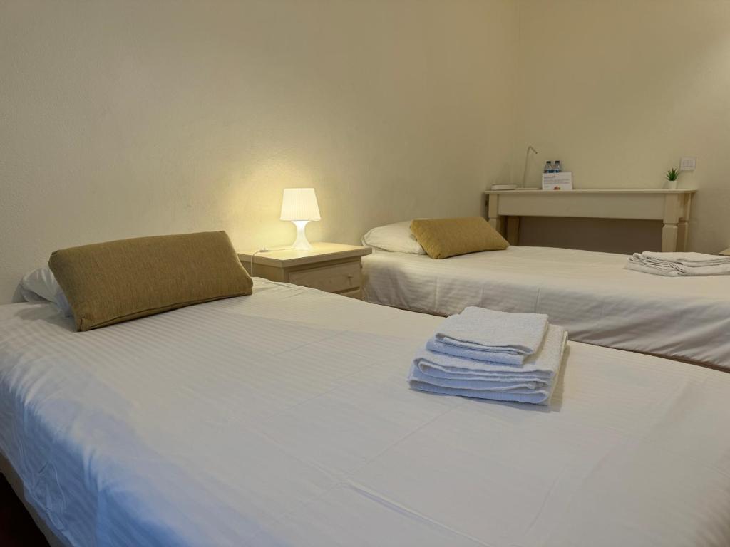 The Yellow House, Portimão