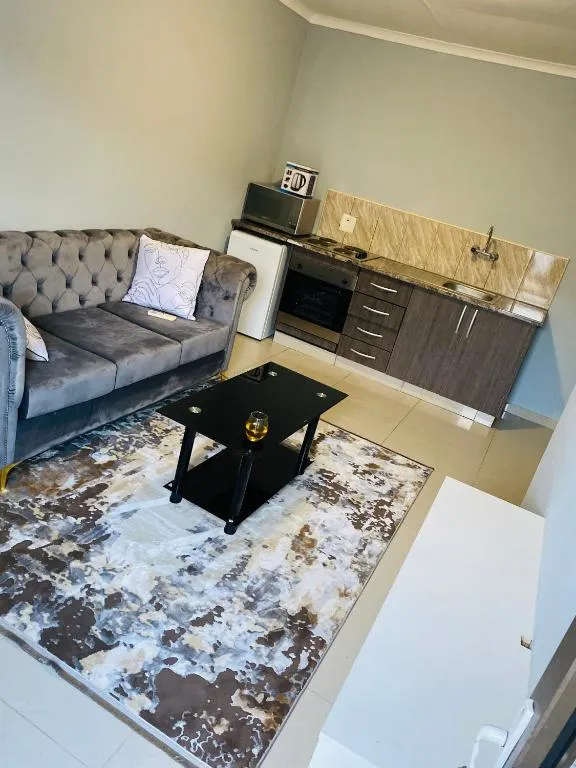 Mamuna self-catering accommodation, hotel in Rundu