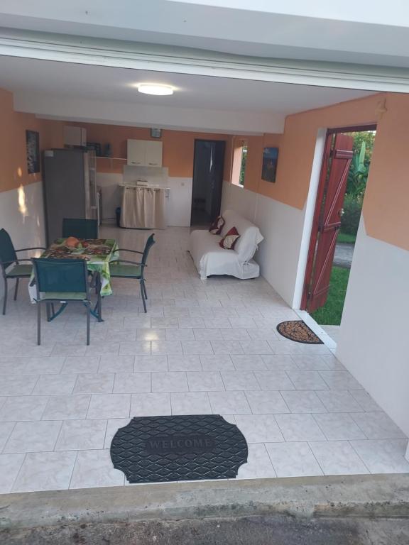 Résidence Prune café, Le Moule