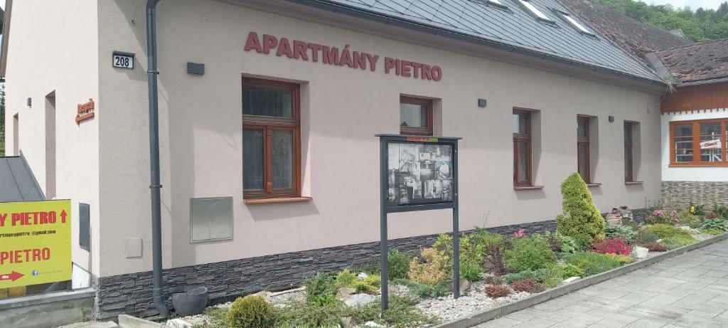 APARTMÁNY PIETRO, Oravský Podzámok