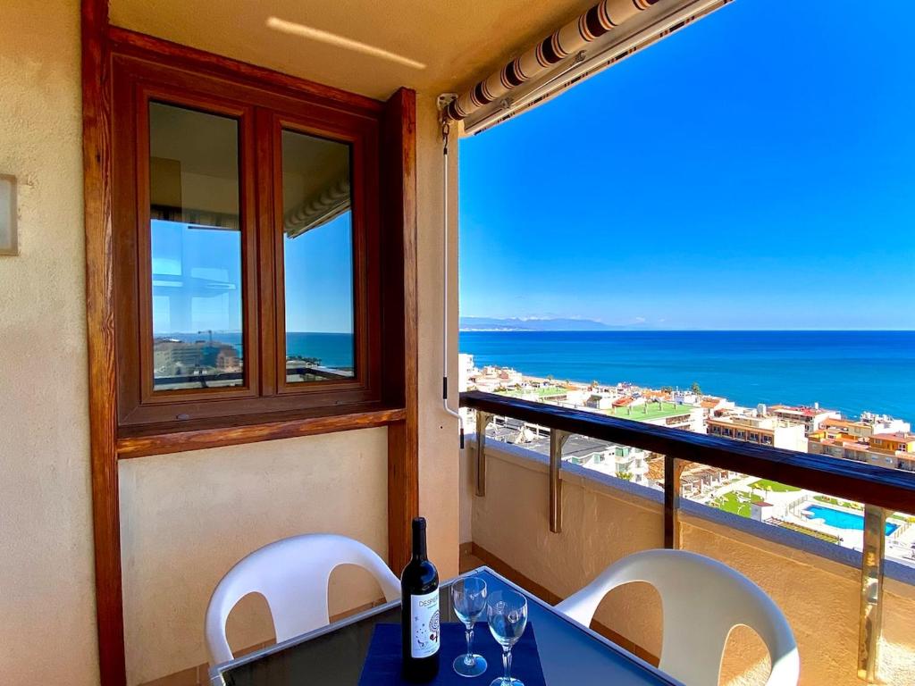 La Carihuela Terrace, sea views and pool - 3