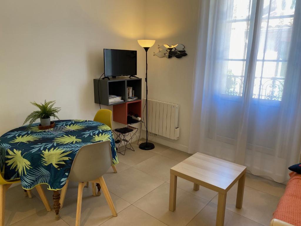 P3, 2 bedrooms, quiet, Montpellier city center - 5