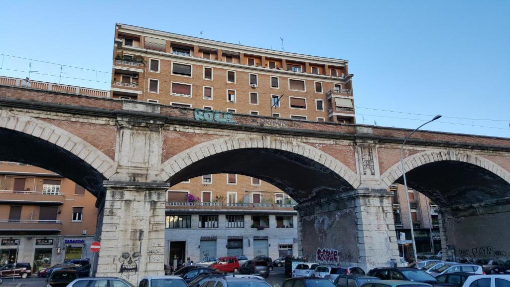 Pope's bridge - 5