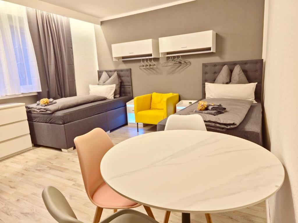 Big Apartment in Krefeld City, Große Ferienwohnung in Krefeld Zentrum, Krefeld