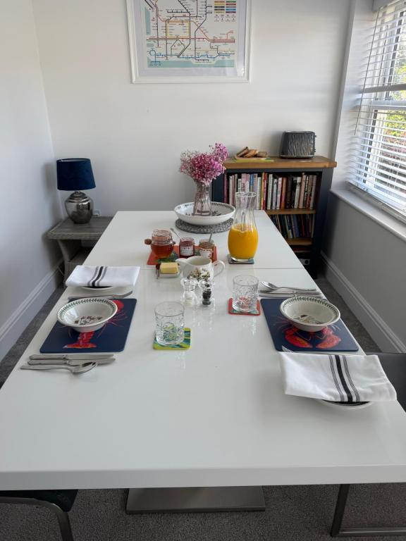 Raddenstile, Exmouth (Beautiful Guesthouse Apartment) photo 6