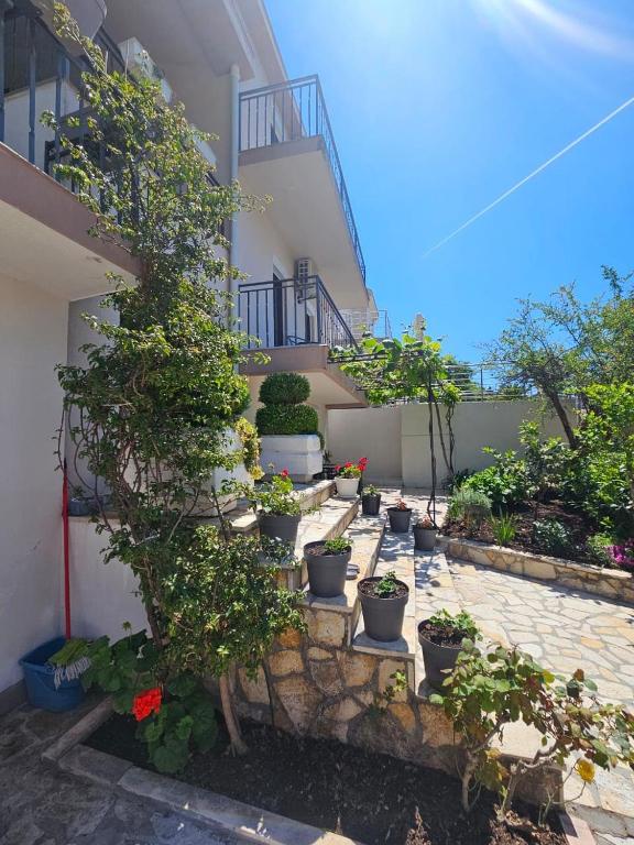 Vila Lučica apartman pogled na more - 1