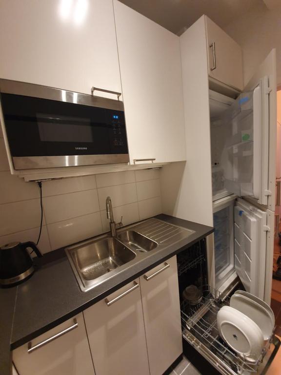 Antwerp Hideaway, outside of low emission zone 5