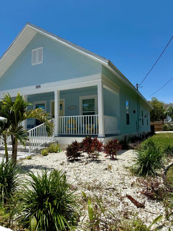 Dockside Dreams, Tarpon Springs
