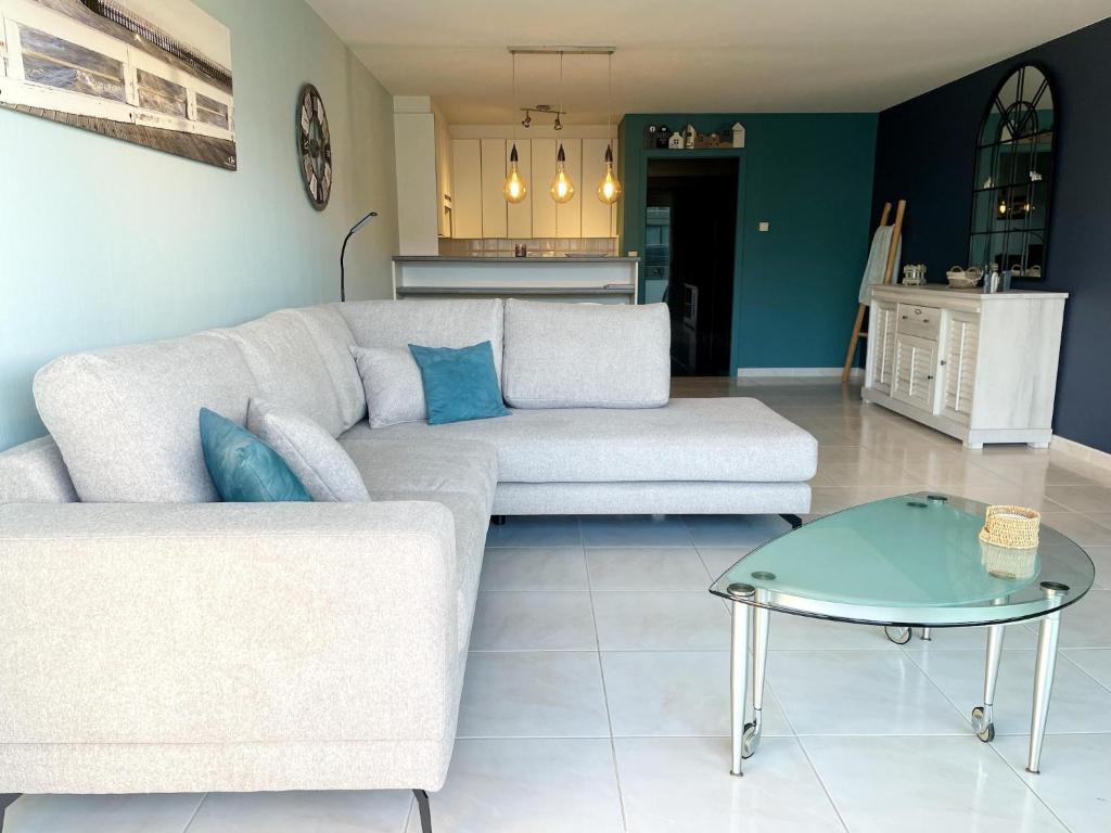 Apartment in Nieuwpoort near the Beach, Nieuwpoort