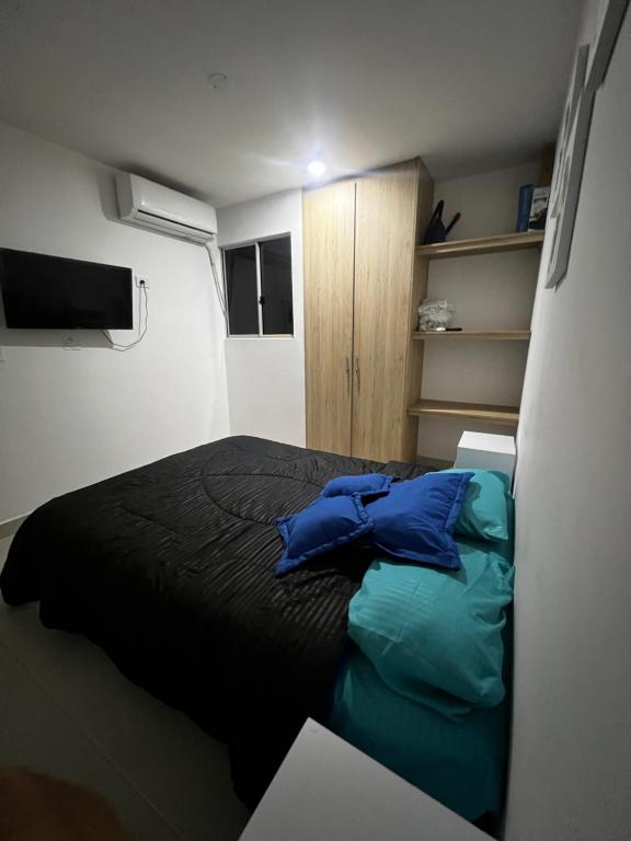 Bedrooms - 4