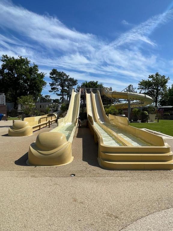 Camping Les Viviers Cap Ferret 6 pers - Proche Piscine et plage - 2
