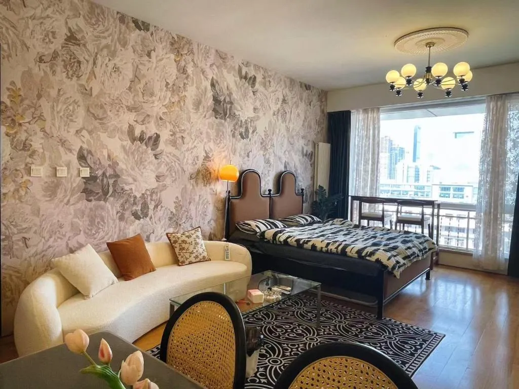 Beijing City center - Family suite with Queen bed, hotel in Beijing