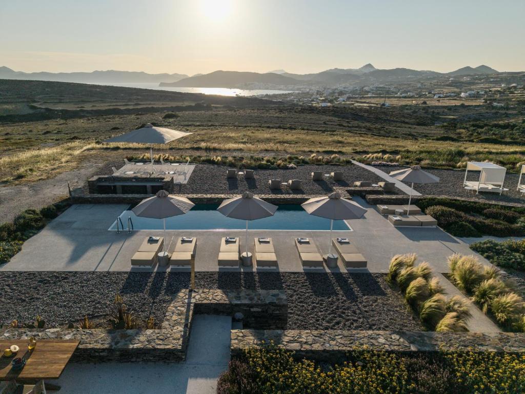 Korfi de Milo, Adamas