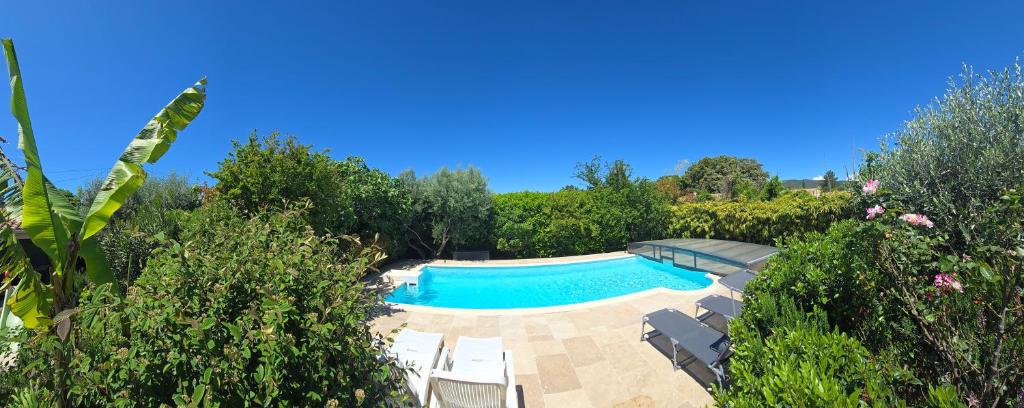 Cocoon Luberon, Lauris