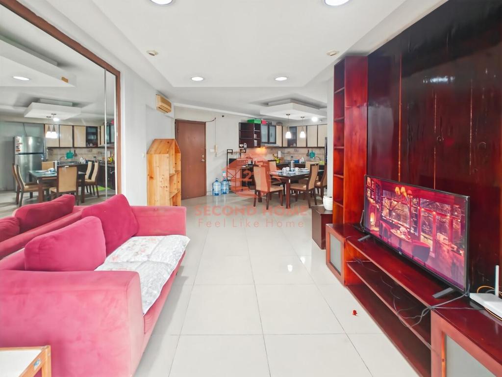 Large 3BR Rasuna Apt with Pool & Wi-Fi by 2ndHome, Jakarta