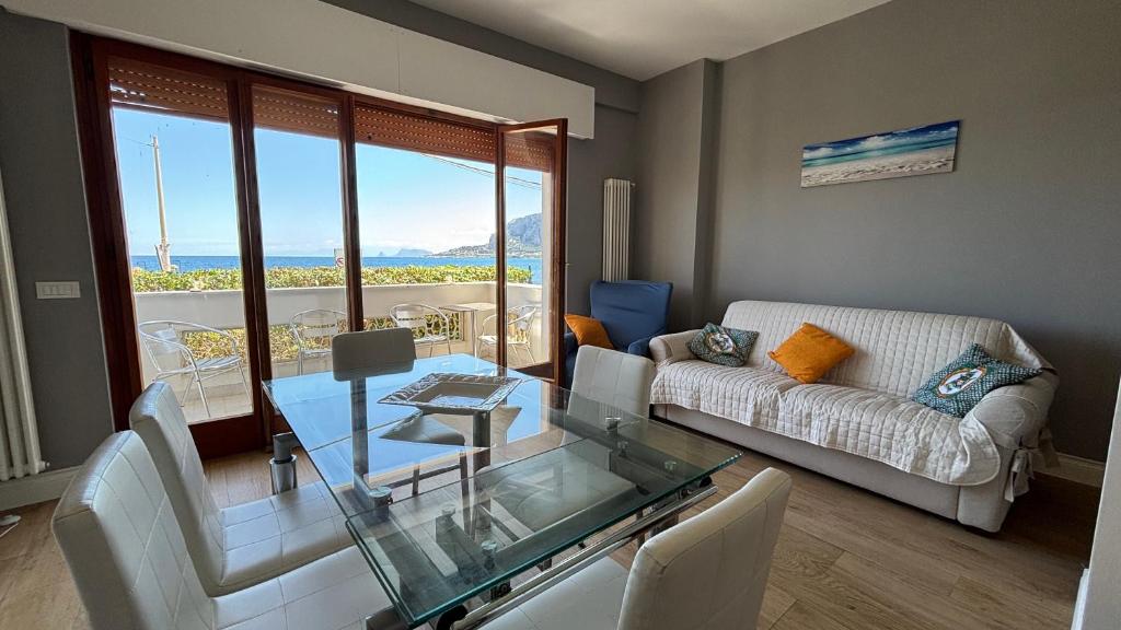 Villa Emilia Mondello Appartamento Vita Alba con vista sul mare - 1
