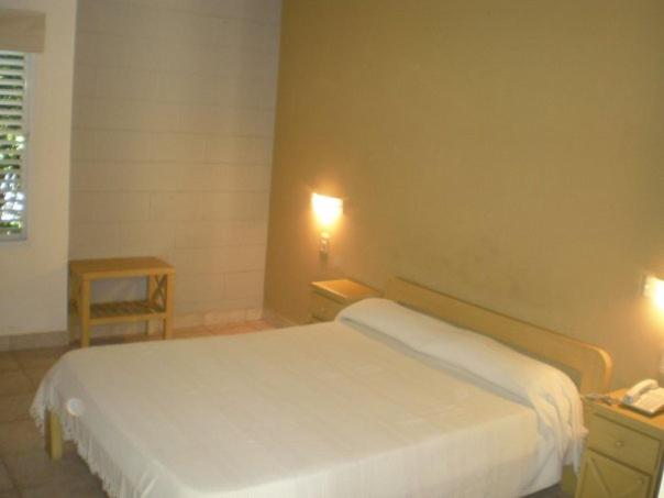 Hotel Barrancas San Pedro photo