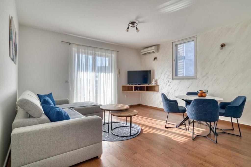 Seabreeze Rafailovici, Rafailovići