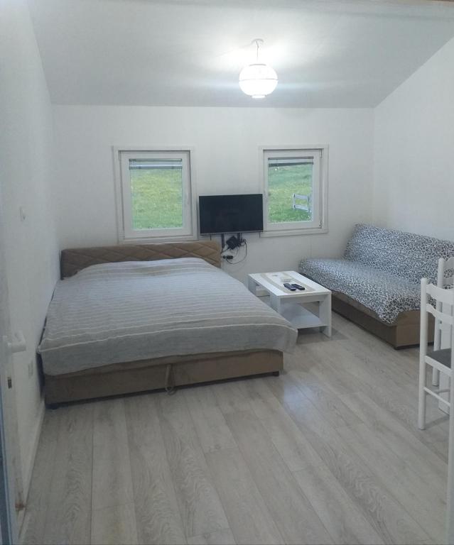 Apartman-kuća-Žabljak - 2