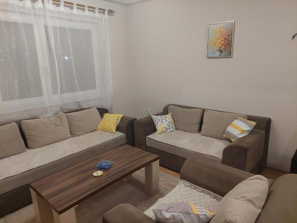 Apartman 10, Bosanski Šamac