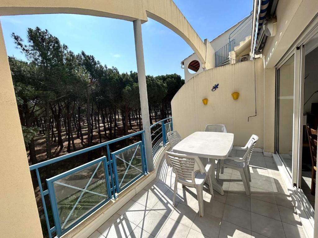 Appartement 4/5 pers avec terrasse et piscine - FR-1-837-13 - 2