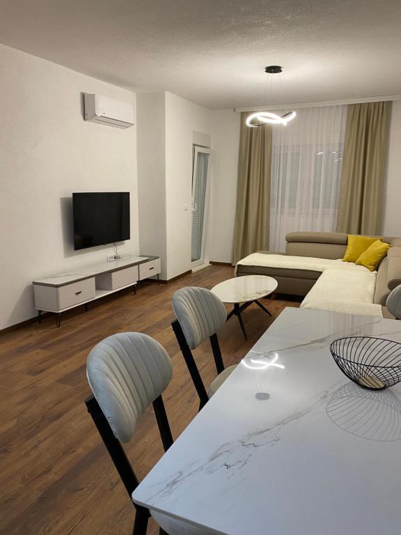 Apartament Adian - 4