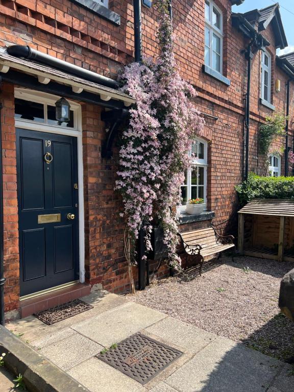 Central Knutsford, Knutsford